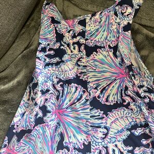 Lilly Pulitzer dress. Xl fits like a large